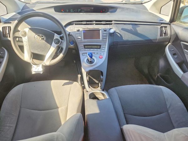 2012 TOYOTA PRIUS