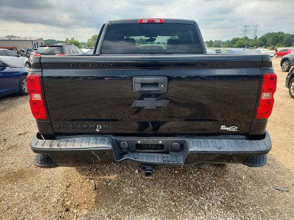 2017 CHEVROLET SILVERADO LT — DIRR