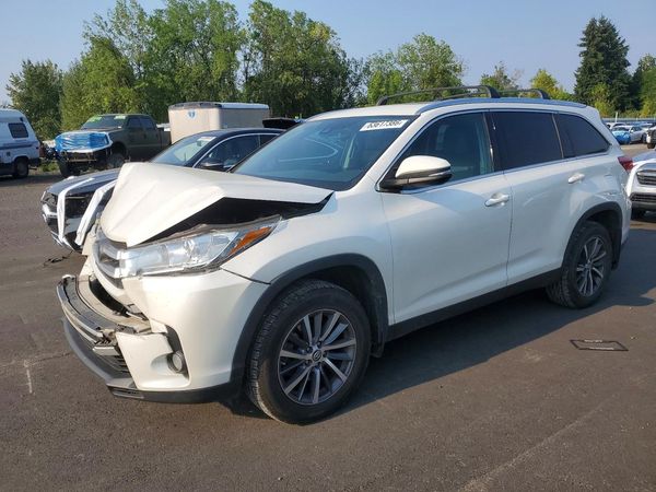 2019 TOYOTA HIGHLANDER SE/XLE