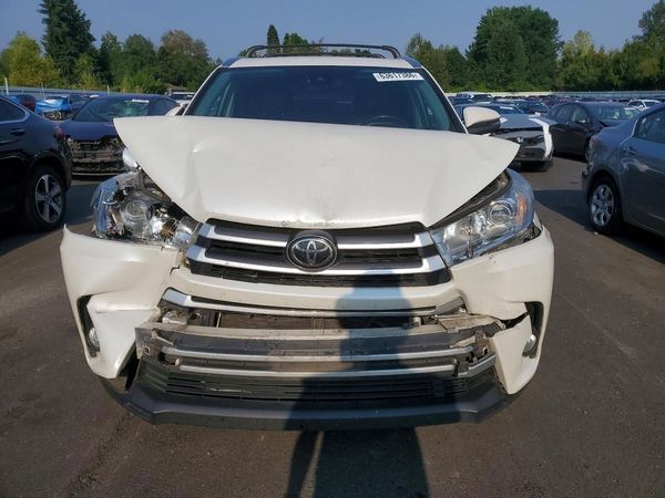 2019 TOYOTA HIGHLANDER SE/XLE