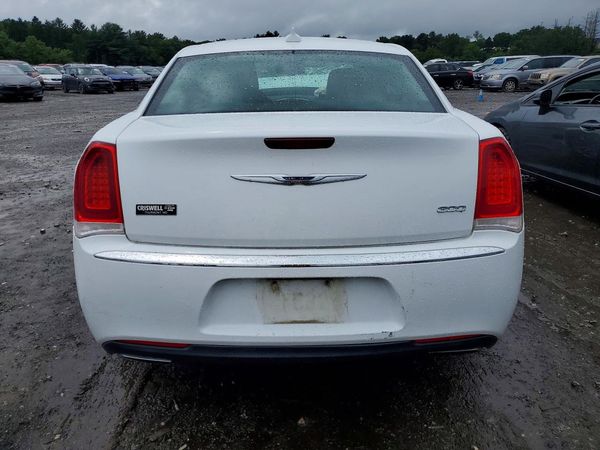 2017 CHRYSLER 300