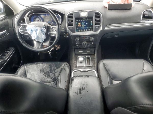 2017 CHRYSLER 300