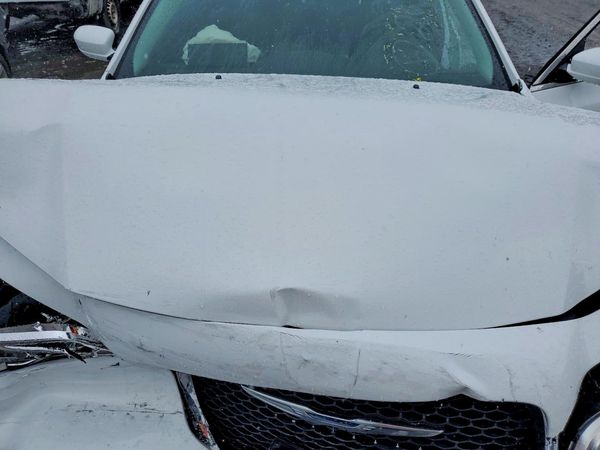 2017 CHRYSLER 300