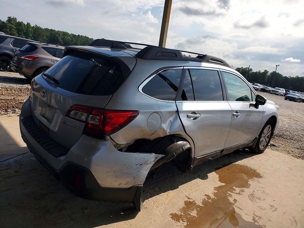 2018 SUBARU OUTBACK Premium+ES