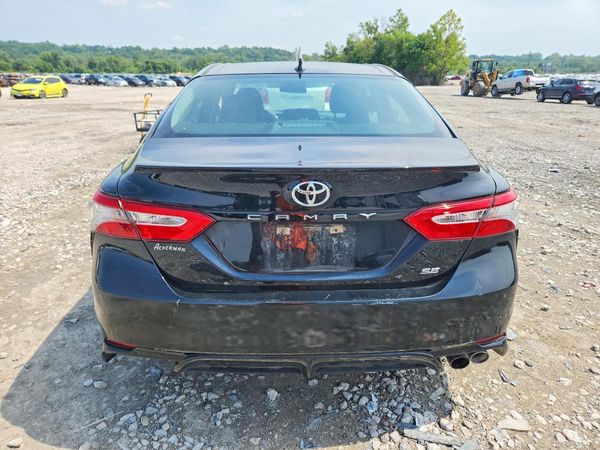 2019 TOYOTA CAMRY
