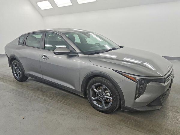 2026 KIA K4 LX, LXS