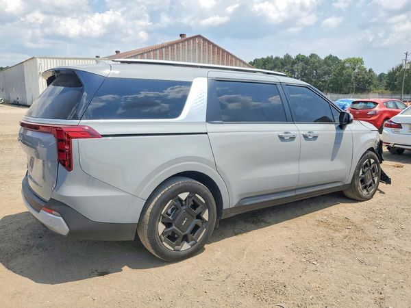 2025 KIA CARNIVAL