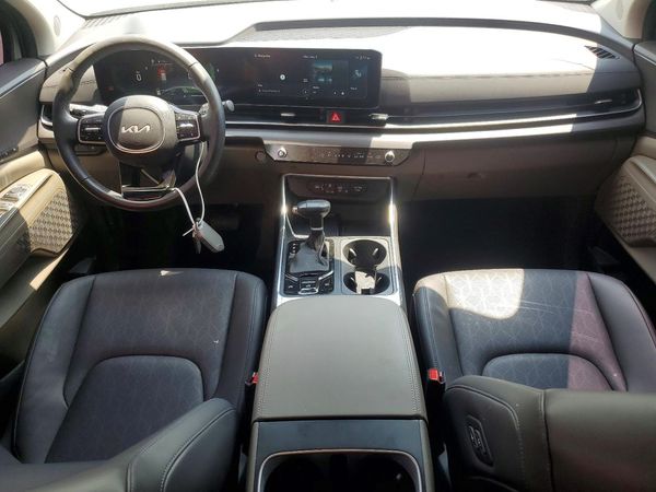 2025 KIA CARNIVAL