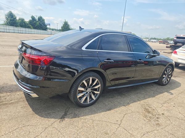 2021 AUDI A4 quattro Premium Plus