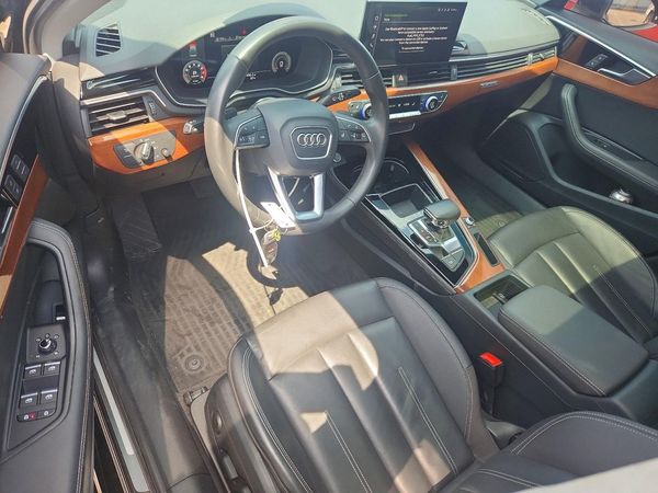 2021 AUDI A4 quattro Premium Plus