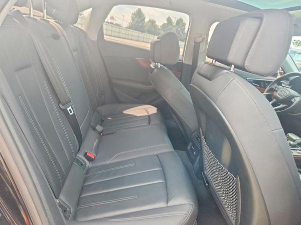 2021 AUDI A4 quattro Premium Plus