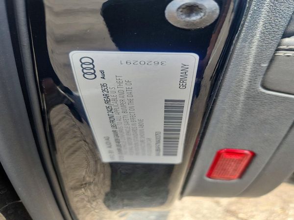 2021 AUDI A4 quattro Premium Plus