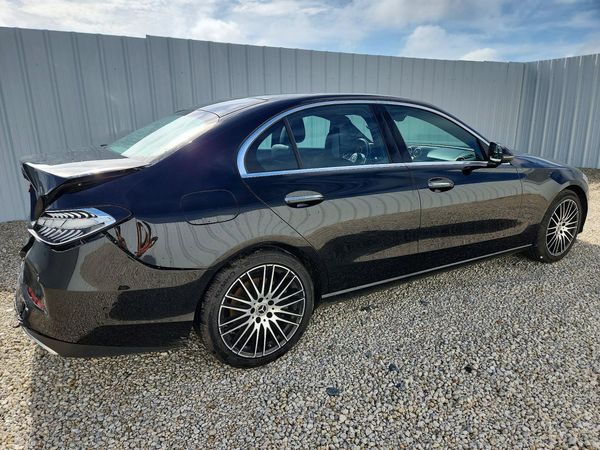 2025 MERCEDES-BENZ C C300