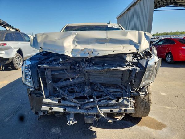 2016 CADILLAC ESCALADE Platinum