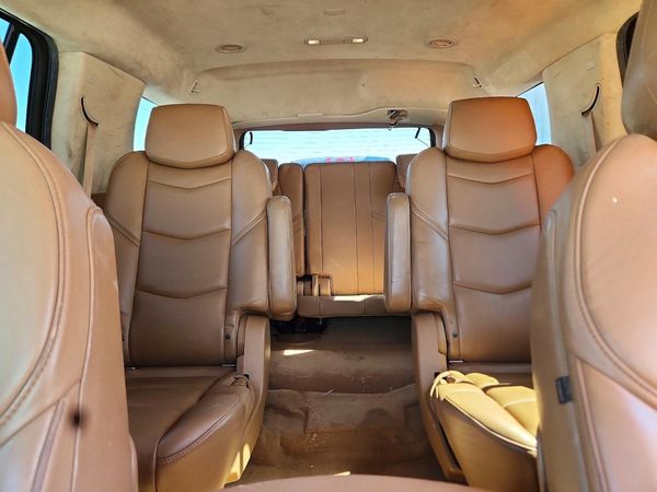 2016 CADILLAC ESCALADE Platinum
