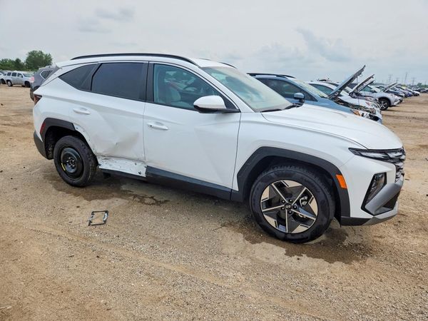 2026 HYUNDAI TUCSON SEL, SEL Plus