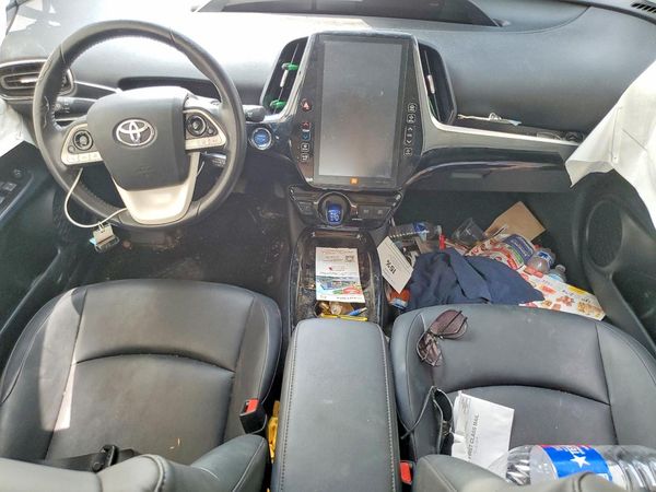 2018 TOYOTA PRIUS