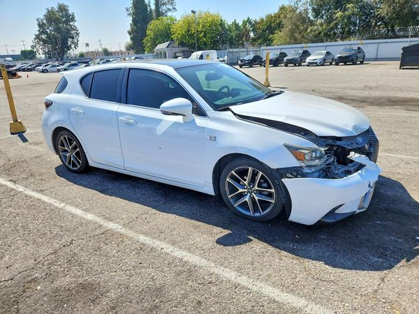 2015 LEXUS CT 200h