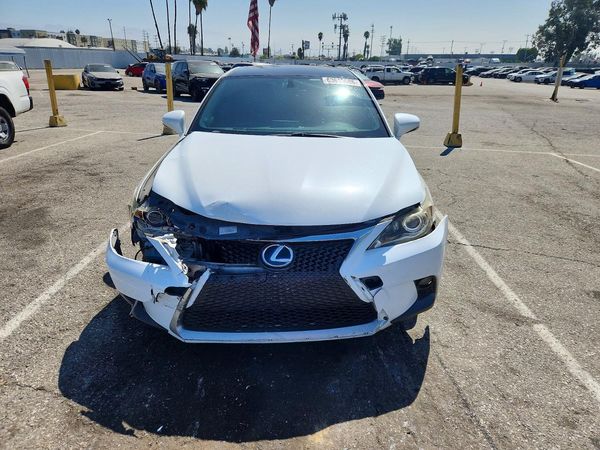 2015 LEXUS CT 200h