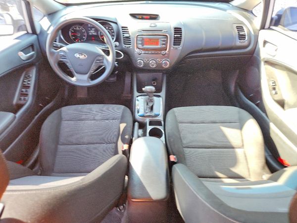 2018 KIA FORTE LX Base