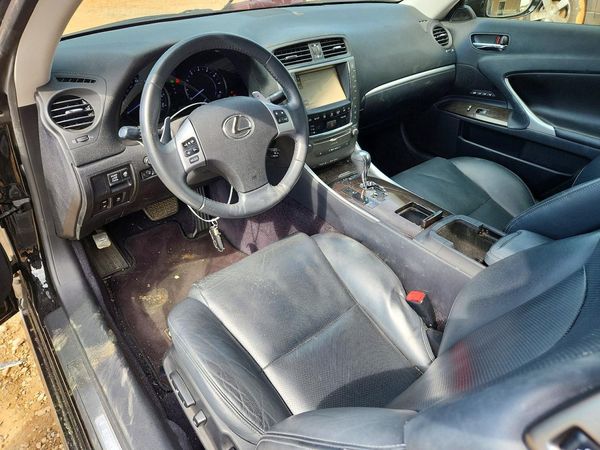 2015 LEXUS IS 250C