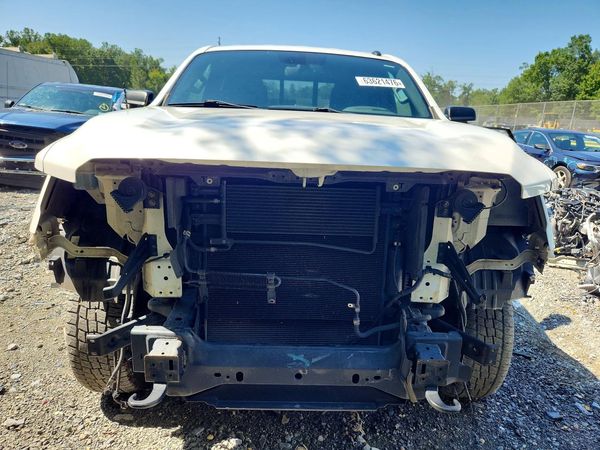 2019 NISSAN TITAN