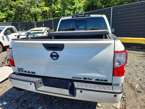 2019 NISSAN TITAN