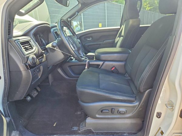 2019 NISSAN TITAN