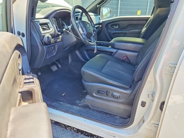 2019 NISSAN TITAN
