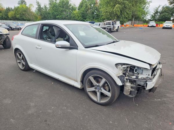 2012 VOLVO C30