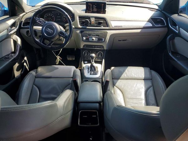 2016 AUDI Q3