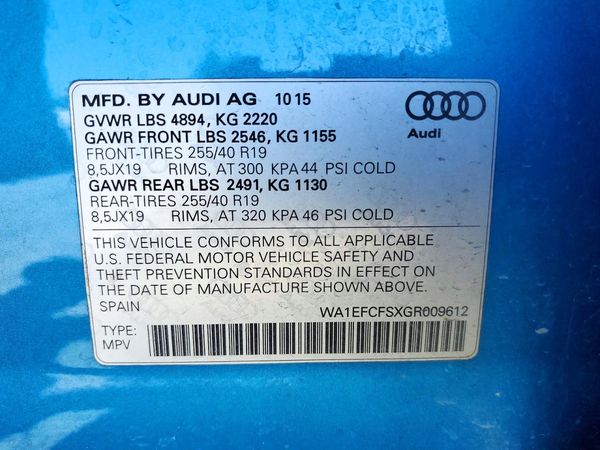 2016 AUDI Q3