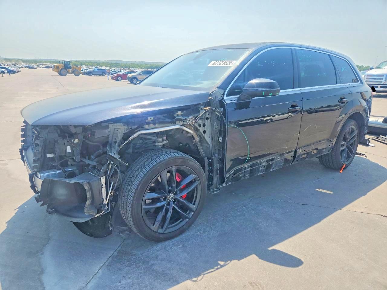 2017 AUDI Q7 quattro Prestige
