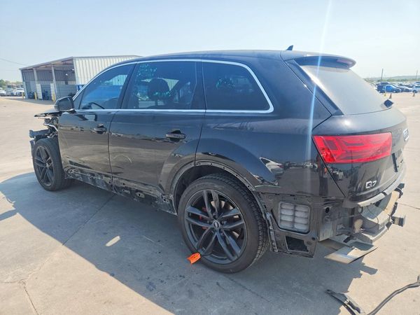 2017 AUDI Q7 quattro Prestige