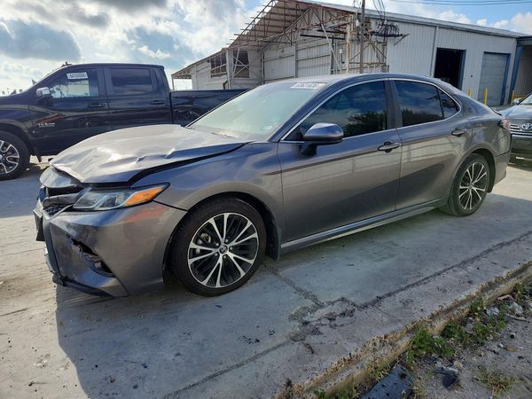 2018 TOYOTA CAMRY L/LE/SE/XLE