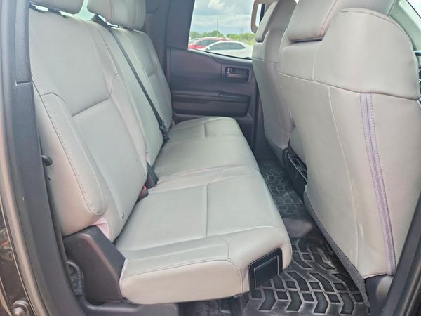 2019 TOYOTA TUNDRA SR5 Grade