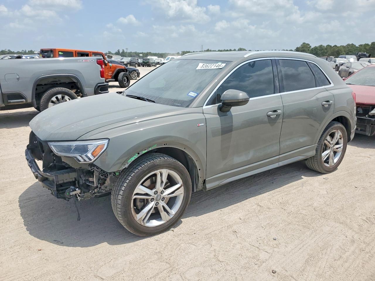 2020 AUDI Q3