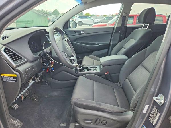 2017 HYUNDAI TUCSON