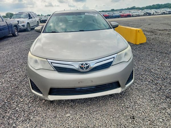 2013 TOYOTA CAMRY