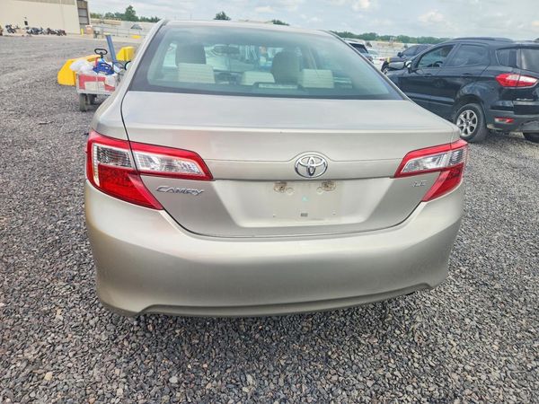 2013 TOYOTA CAMRY