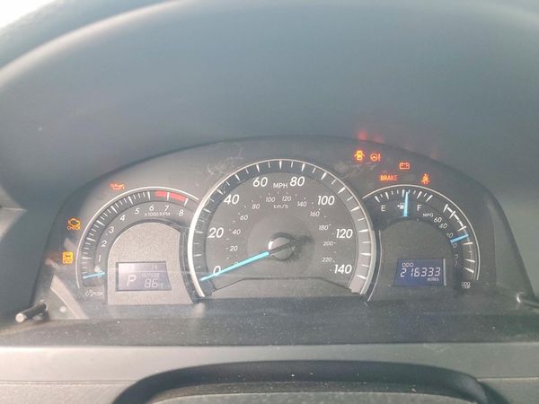 2013 TOYOTA CAMRY