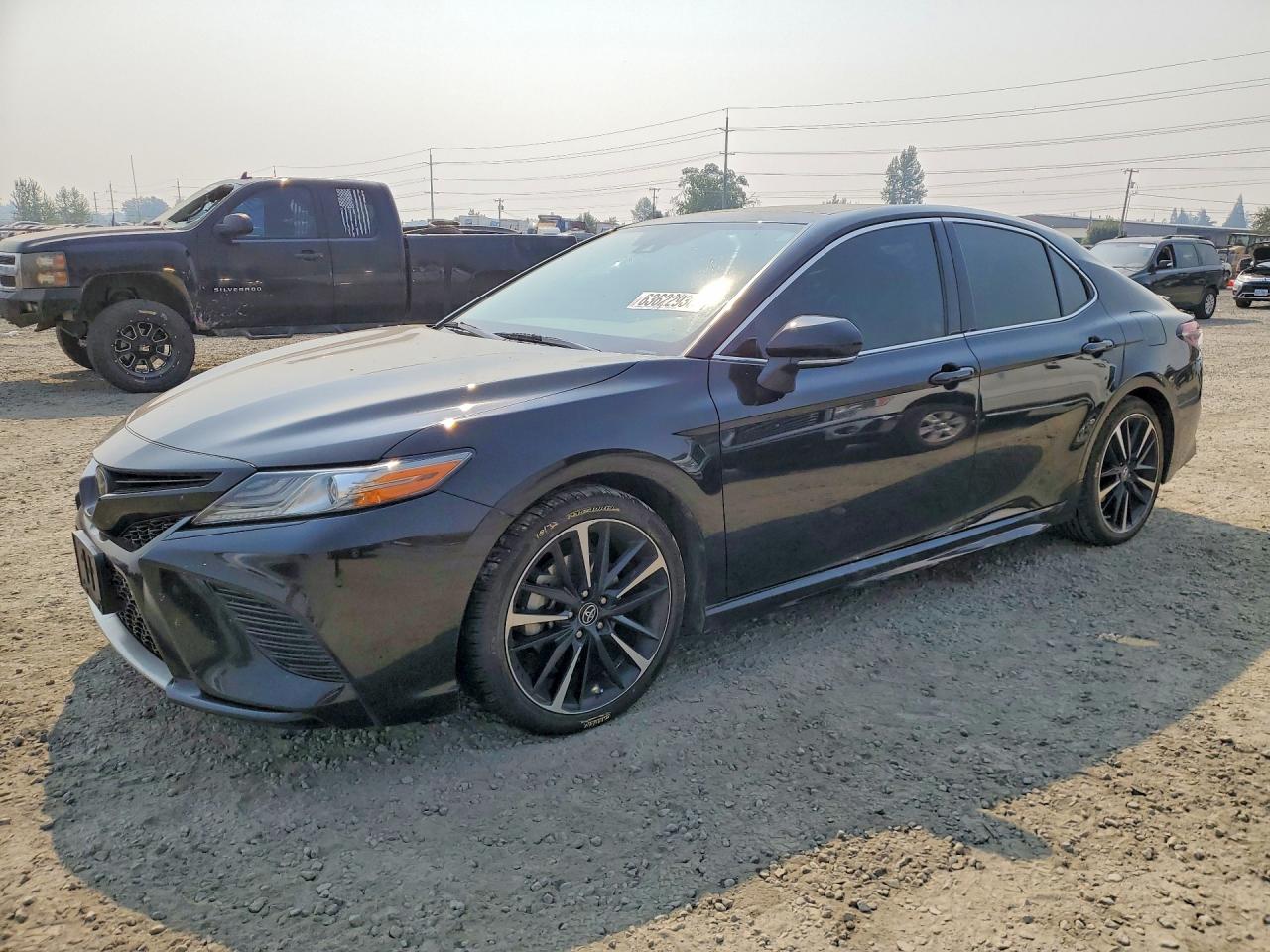 2019 TOYOTA CAMRY XSE — Front 3/4
