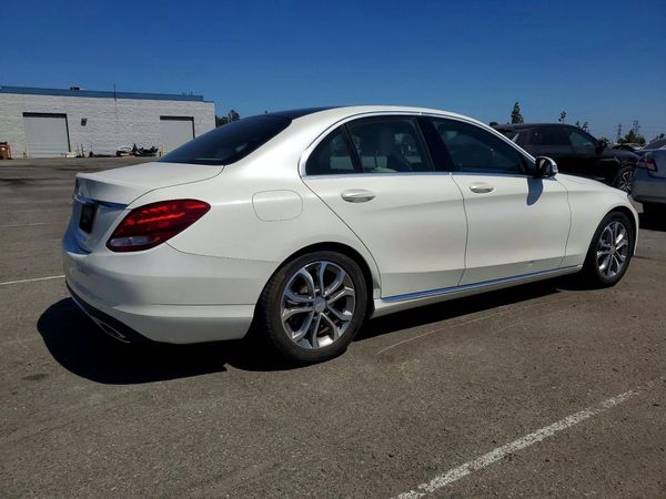 2015 MERCEDES-BENZ C Base