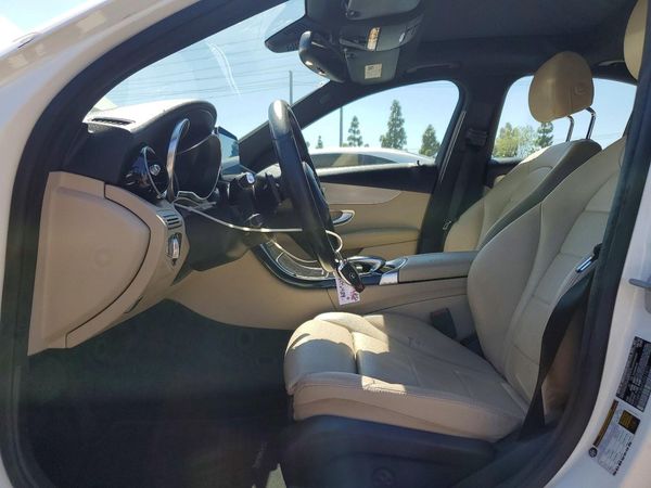 2015 MERCEDES-BENZ C Base