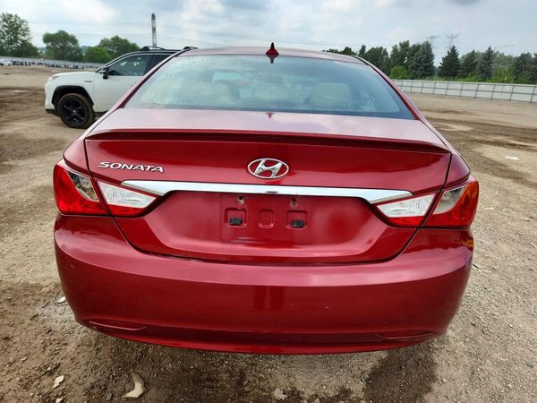 2013 HYUNDAI SONATA GLS/ GLS Popular