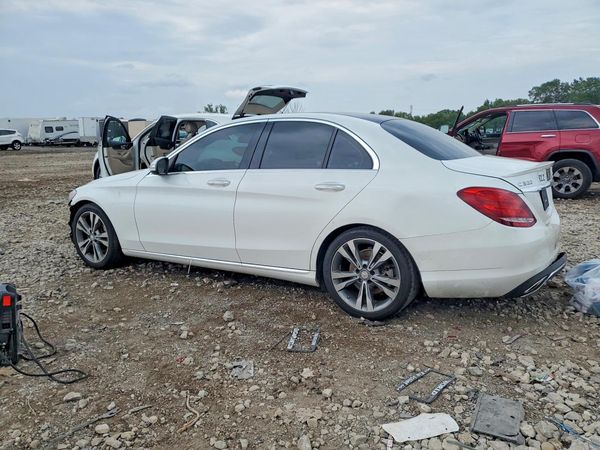2015 MERCEDES-BENZ C