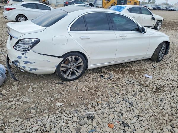 2015 MERCEDES-BENZ C