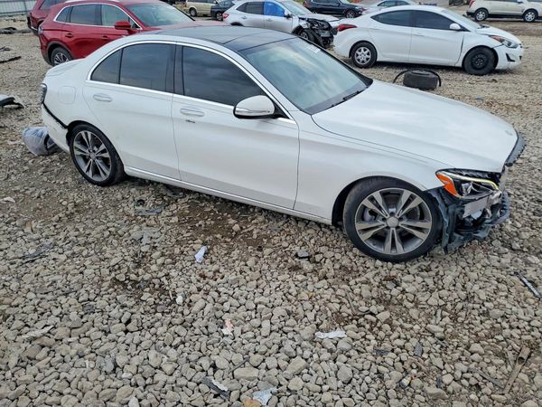 2015 MERCEDES-BENZ C