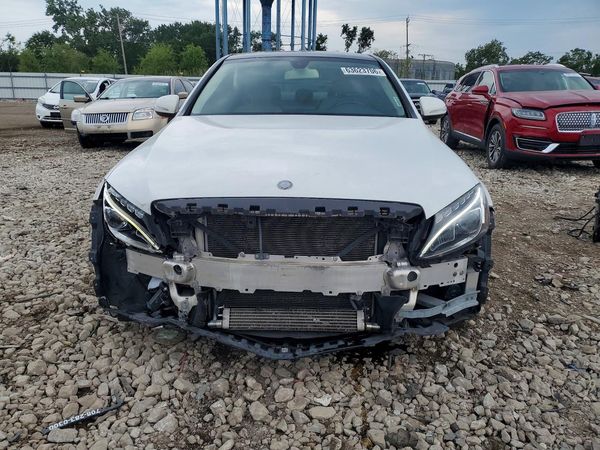 2015 MERCEDES-BENZ C
