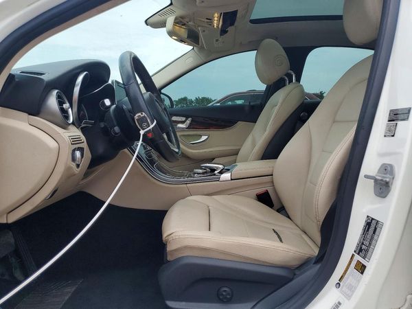 2015 MERCEDES-BENZ C